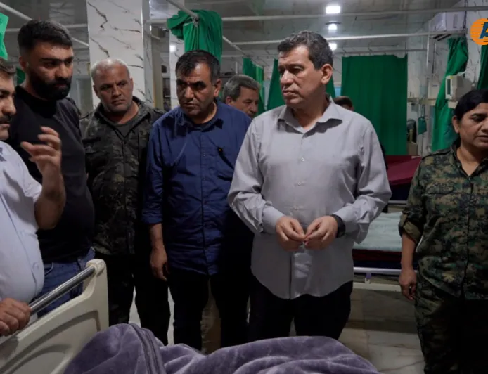 Mazlûm Ebdî serdana birîndarên şewata zindana Kobanê kir