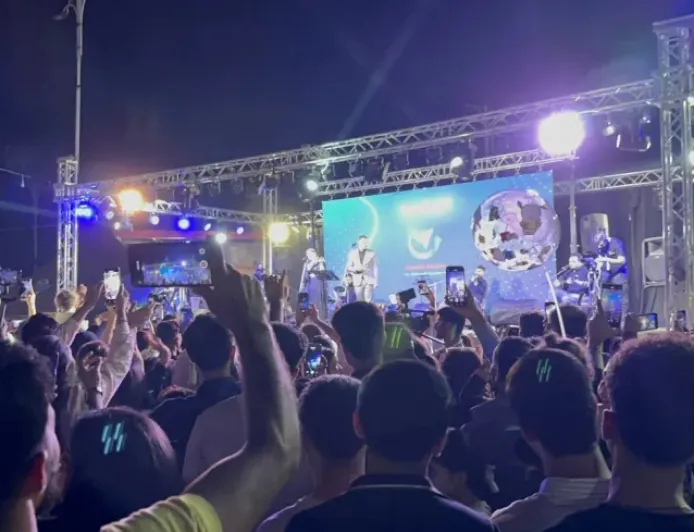 Li Qamişloyê Festîvala Bazara Sûriyeyê dest pê kir