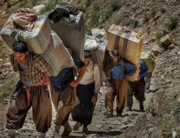 Li ser sînorê Rojhilatê Kurdistanê di 6 mehan de 13 kolber hatin kuştin