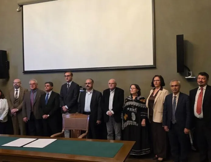 15 partî û rêxistinên muxalîfên Îranê li Osloyê belgeya hevbeş îmze kirin