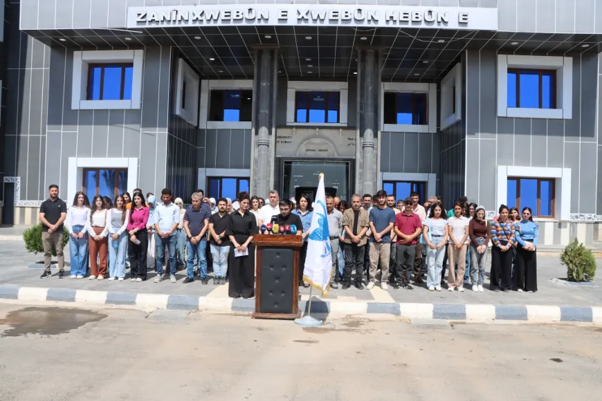 Xwendekar û mamosteyên zanîngehan: Em sînordarkirina zimanê kurdî red dikin