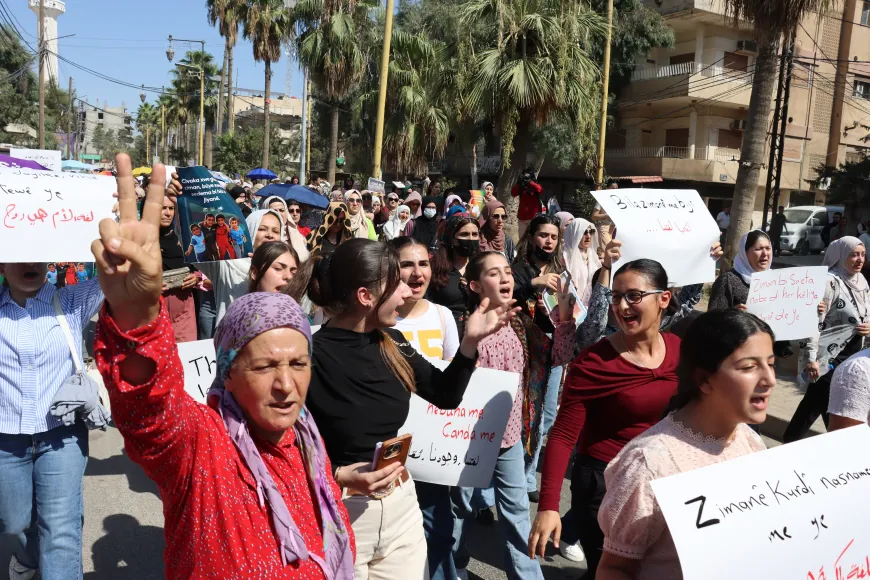 Şêniyên Qamişlo û Girkê Legê daxwaza perwerdeya bi zimanê Kurdî kirin 