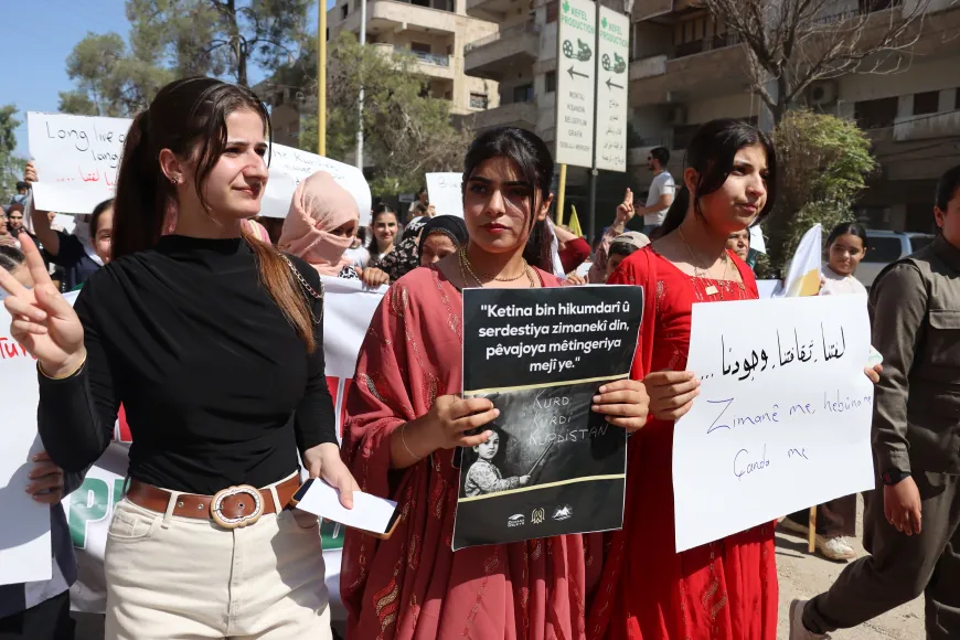 Şêniyên Qamişlo û Girkê Legê daxwaza perwerdeya bi zimanê Kurdî kirin 