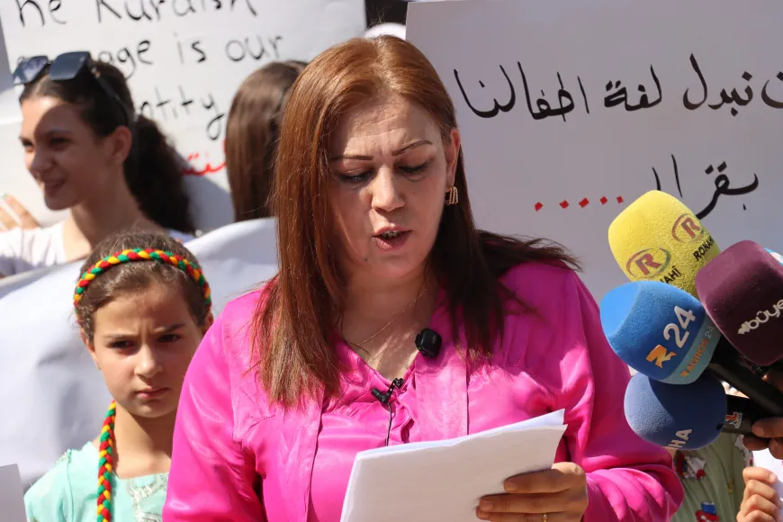 Şêniyên Qamişlo û Girkê Legê daxwaza perwerdeya bi zimanê Kurdî kirin 
