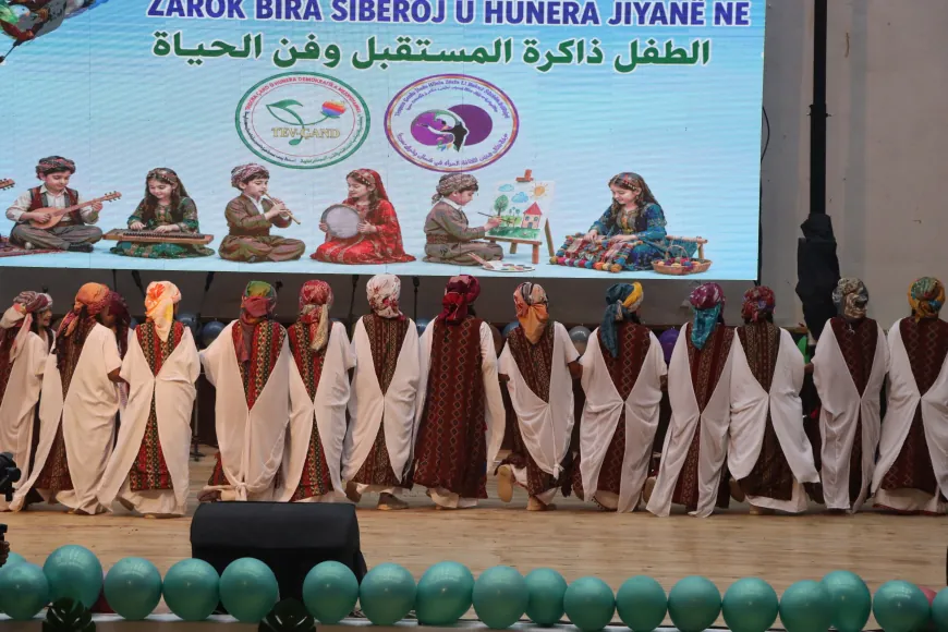 Festîvala Zarokan bi bernameyên cûrbecûr didome
