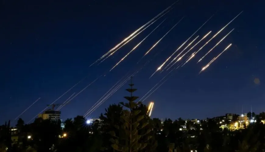 Tehranê gefa derbeyên girantir li keştiyên Amerîkayê xwar