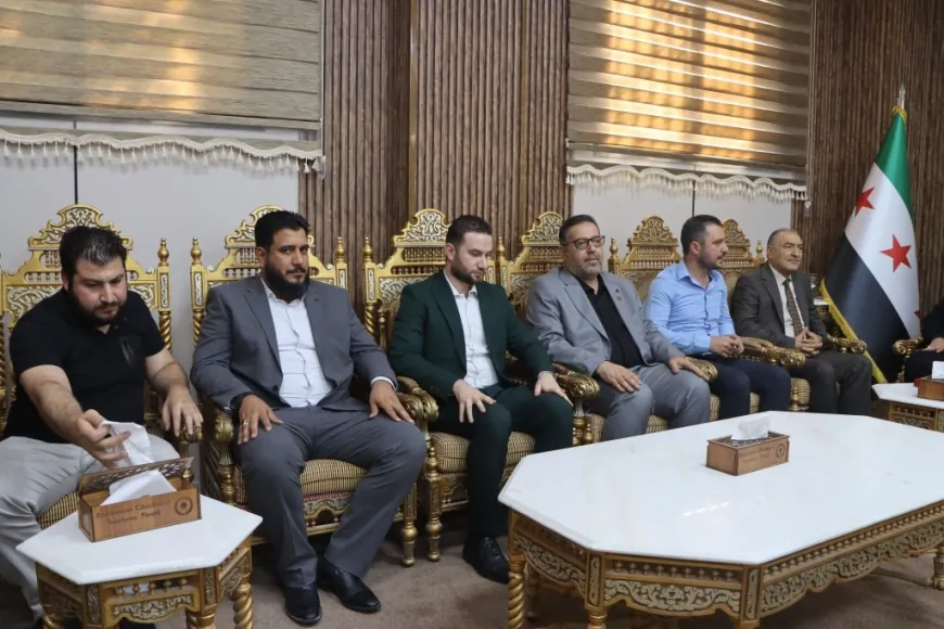 Şandeyek Wezareta Hundirîn serdana Kobanê kir