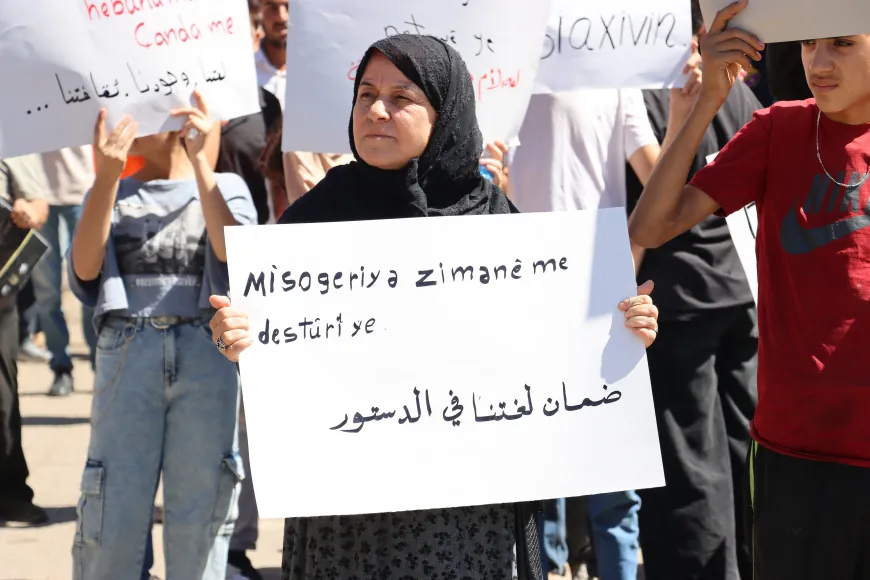 Şêniyên Qamişloyê: Em ê heta dawiyê mafê xwe yê ziman biparêzin 