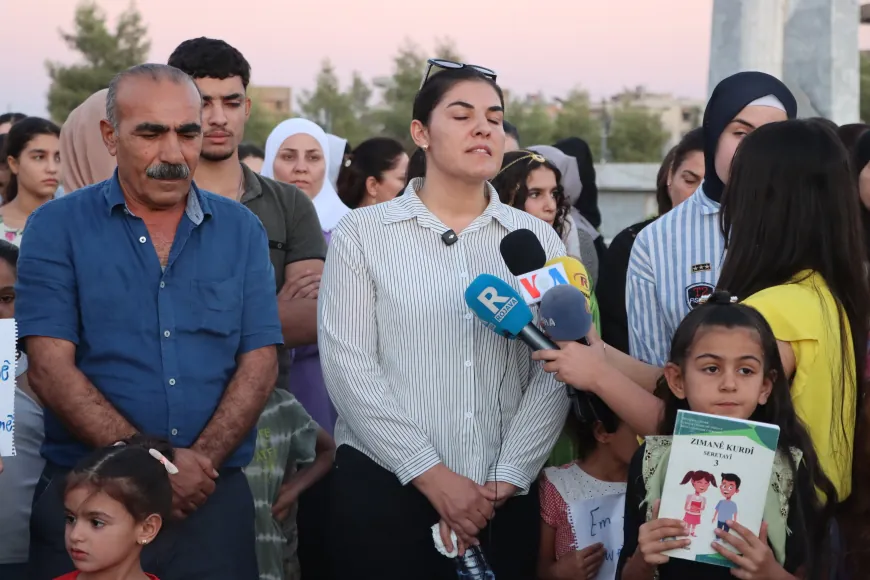 Li Qamişloyê xwepêşandana "Em zimanê xwe dixwazim"