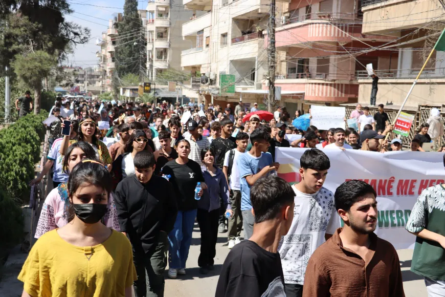 Li parêzgeha Hesekê ji bo ziman çalakî hatin lidarxistin