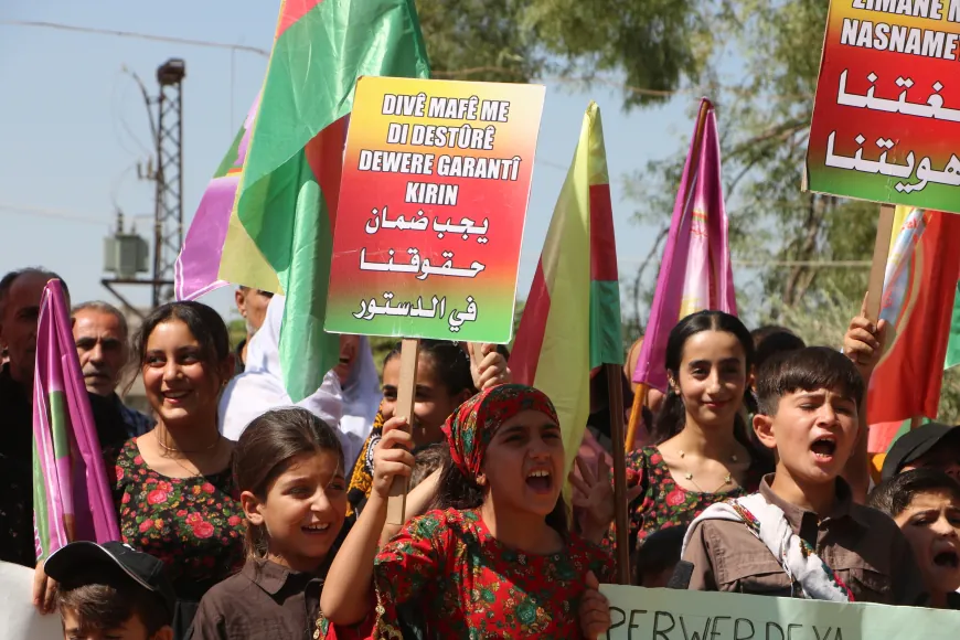Meclisa Malbatên Şehîdan: Zimanê me hebûna me ye, nabe kêm bê dîtin
