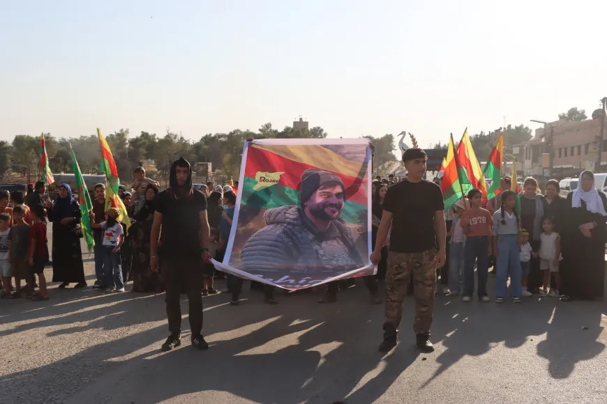 Li gelek bajaran gel ji bo şehîd Sîpan li qadan bû