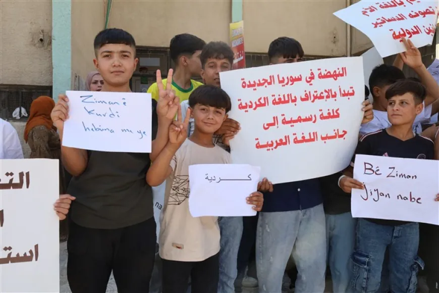 Xwendekar û mamosteyan daxwaza zimanê kurdî kir
