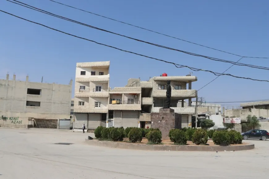Li Kobanê şîn di roja duyemîn de ye