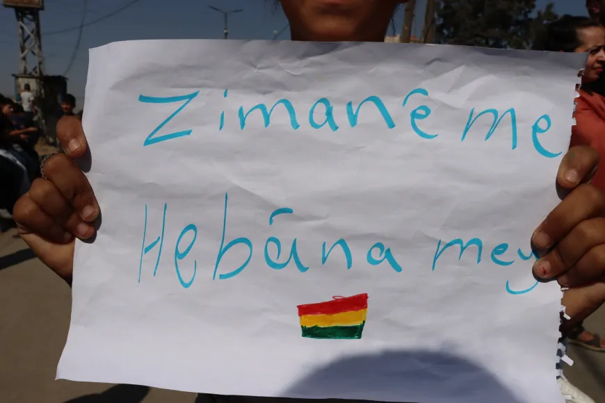Li Qamişlo Yekitiya Xwendekaran xwepêşandan li dar xist