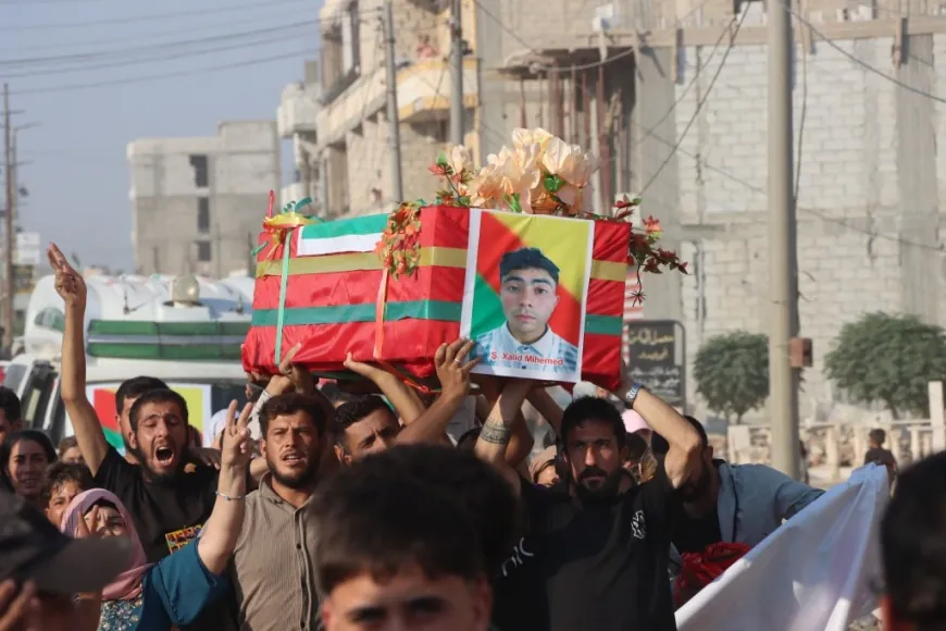 Bi hezaran şehîdên zindana Kobanê oxir kirin