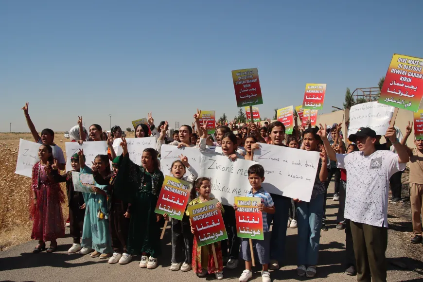 Li Dêrikê û Amûdê xwepêşandanên ji bo perwerdeya bi zimanê kurdî
