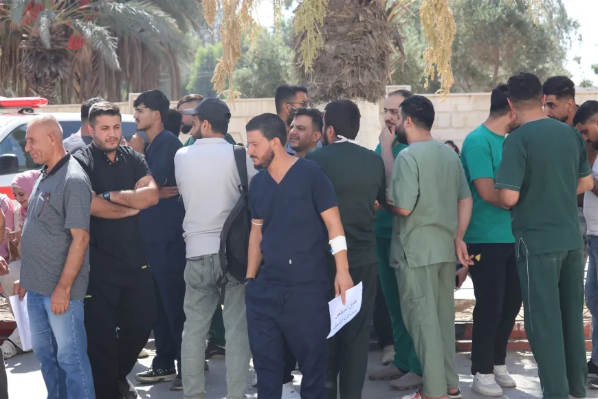 Karmendên tenduristiyê xwepêşandan organîze kir