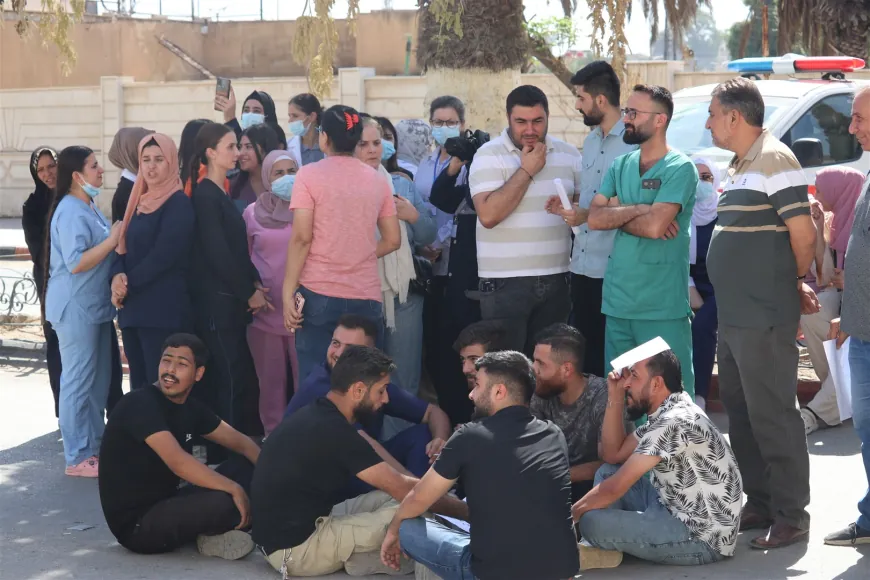 Karmendên tenduristiyê xwepêşandan organîze kir