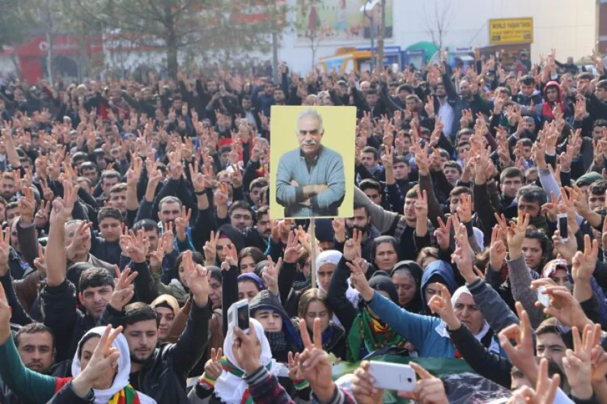 Buroya Hiqûqê ya Sedsalê: Nefreta li dijî birêz Ocalan nefreta li dijî gelê Kurd e