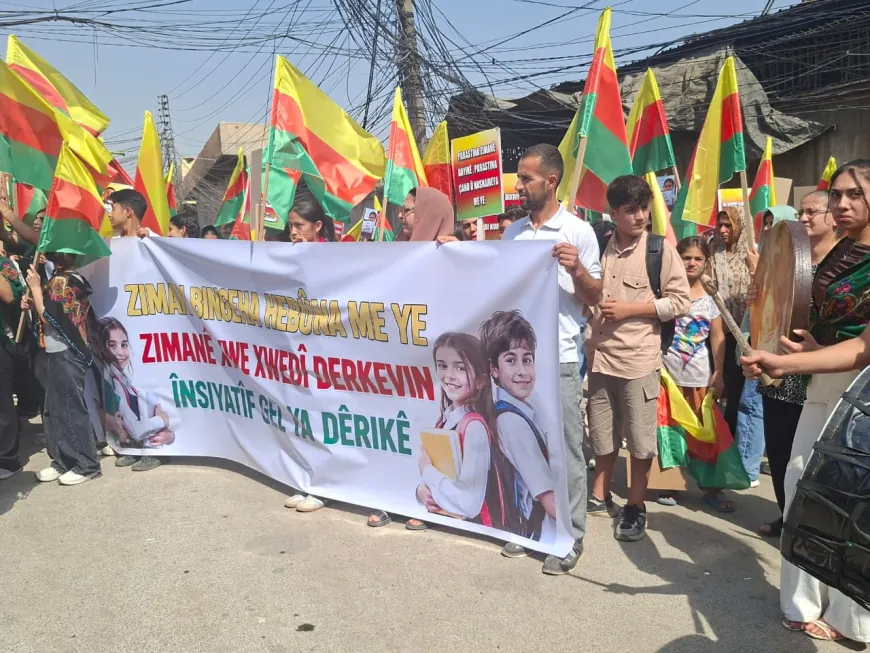 Şêniyên herêma Cizîrê ji bo daxwaza perwerdeya kurdî berê xwe dane Qamişloyê