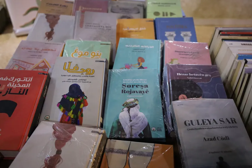 Li Qamişloyê Festîvala Bazara Sûriyeyê dest pê kir