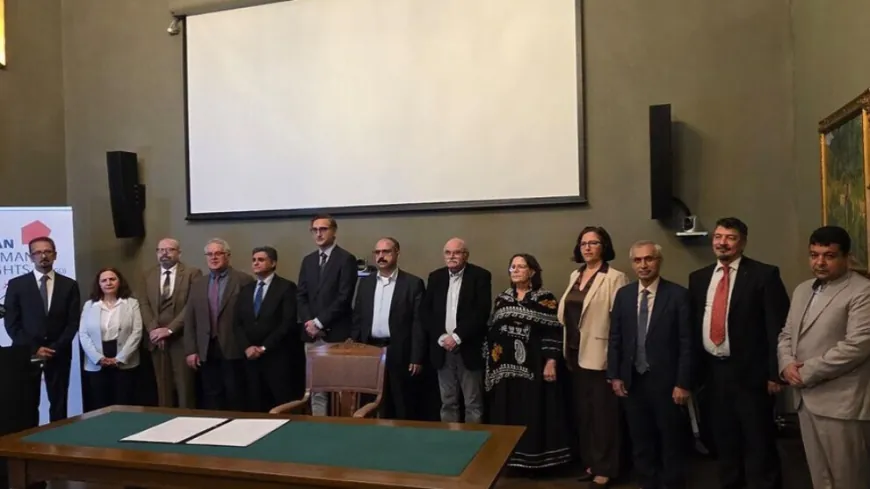 15 partî û rêxistinên muxalîfên Îranê li Osloyê belgeya hevbeş îmze kirin