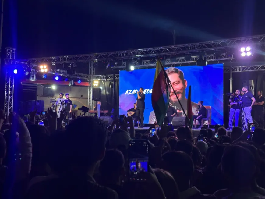 Hunermend Azad Bedran di Festîvala Bazarê de konserek li dar xist