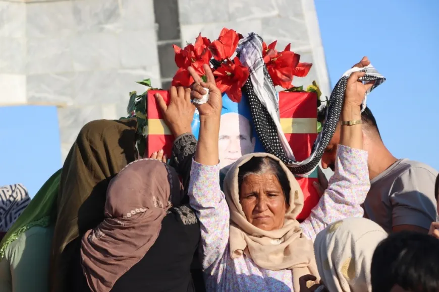 Cenazeyê şehîd Hesen Ehmed li Kobanê hat veşartin 