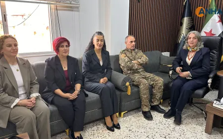 Şandeya Bakurê Kurdistanê serdana Gerînendetiya Herêma Qamişloyê kir