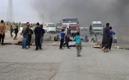 Koçberên li Kampa Waşûkanî xwepêşandan li dar xist