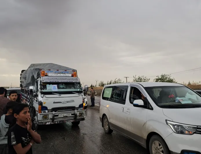 Karwanê sêyemîn ê koçberên Serêkaniyê bi rê ket 
