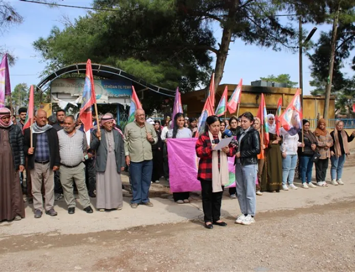 Meclisa Malbatên Şehîdan li Til Temirê êrişa li ser navenda meclisê şermezar kir