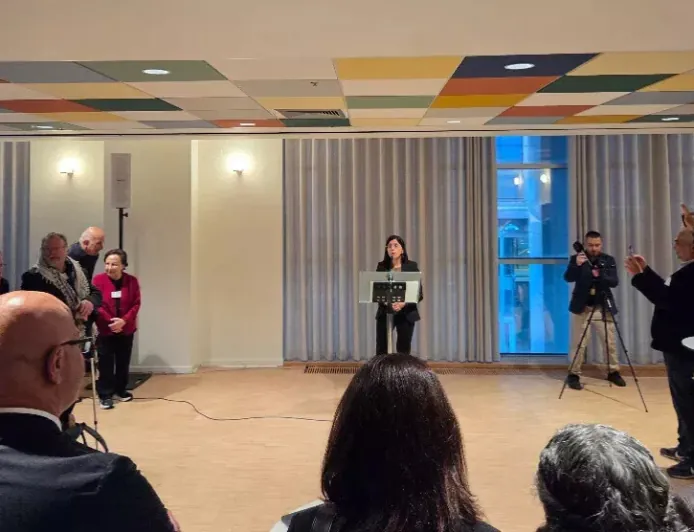 Konferansa Kurd a li PE'yê dest pê kir: Divê Abdullah Ocalan were berdan