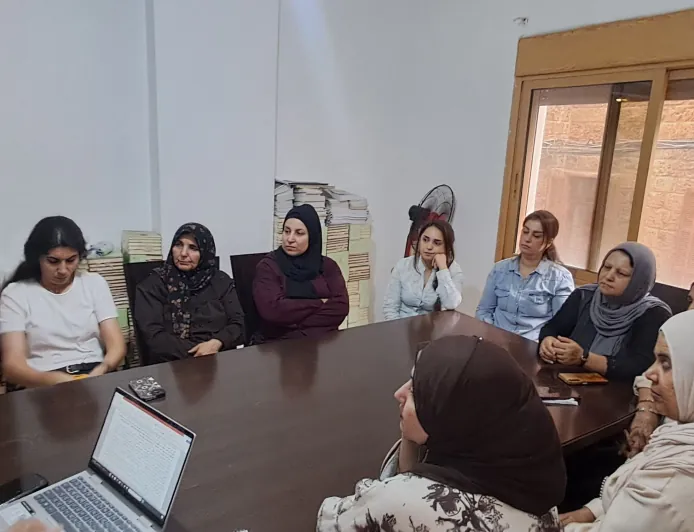 li Lubnanê di rûniştinekê de nirxandinên Rêber Abdullah Ocalan hatin gogûbêjkirin
