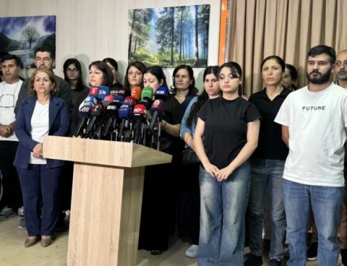 Destdirêjiya li sembolên Kurdî li Silêmaniyê hat şermezarkirin