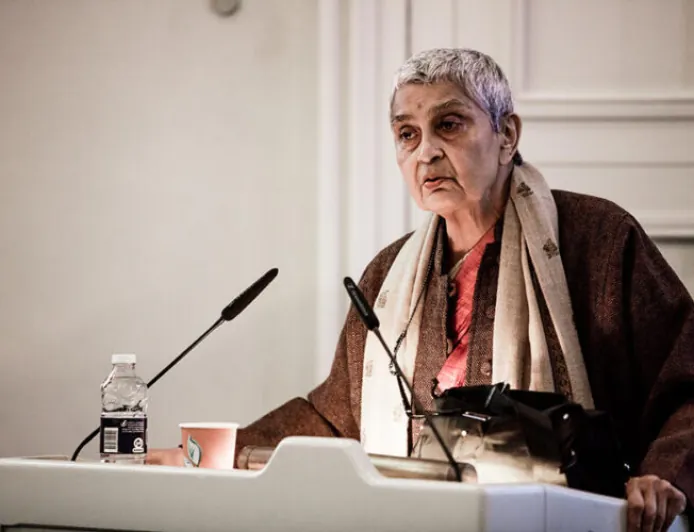 Fîlozof Gayatri Chakravorty Spivak name ji Rêber Apo re şand
