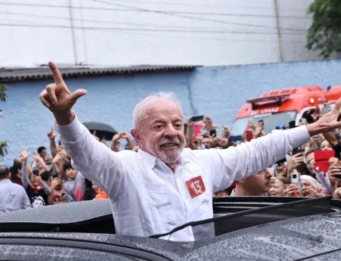 Li Brezîlyayê Lula careke din hate hilbijartin