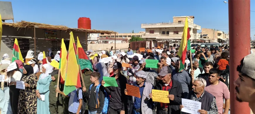 Şêniyên li Parêzgeha Hesekê: Al ne tenê reng e ew nasnameya gel e