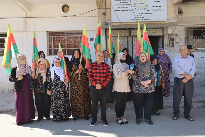 Şêniyên li Parêzgeha Hesekê: Al ne tenê reng e ew nasnameya gel e
