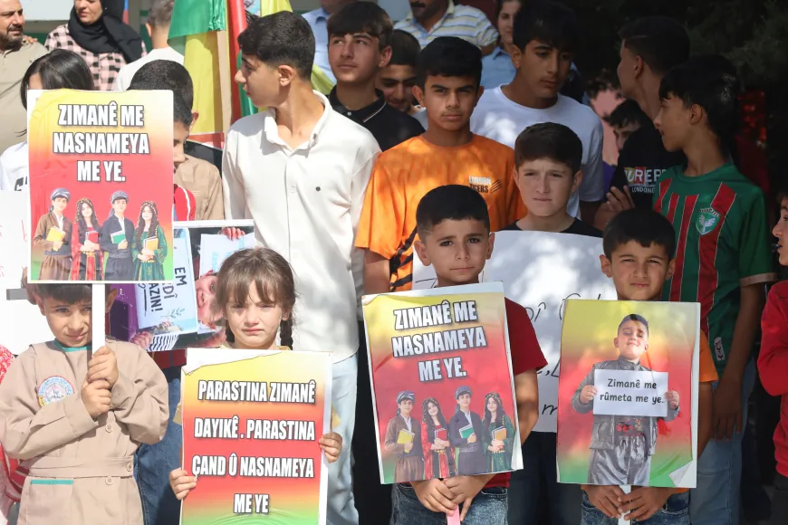 Malbatên şehîdan û xwendekar: Divê mafê zimanî bê misogerkirin