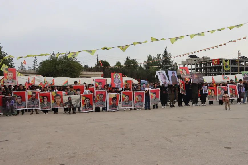 ‘Em ê rêça şehîdan bişopînin û xwedî li deskeftiyên wan derkevin’