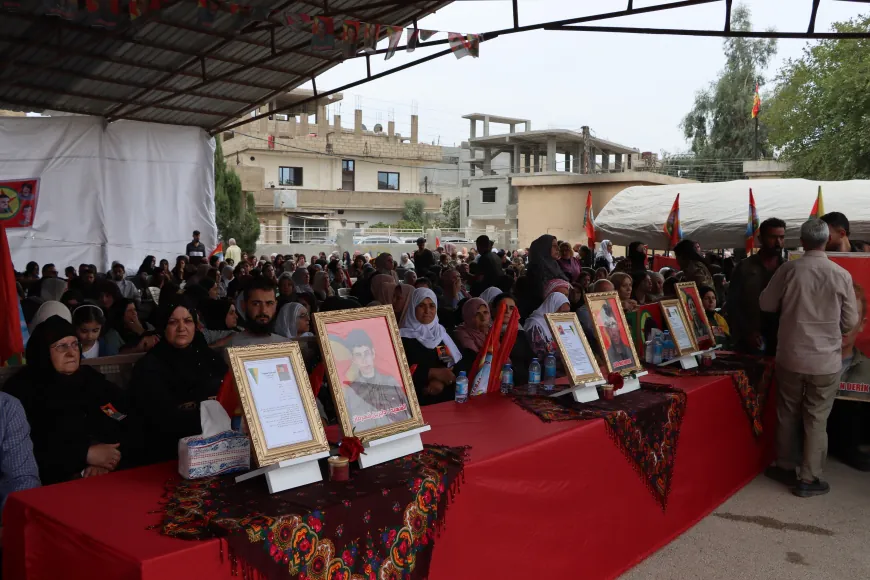 ‘Em ê rêça şehîdan bişopînin û xwedî li deskeftiyên wan derkevin’