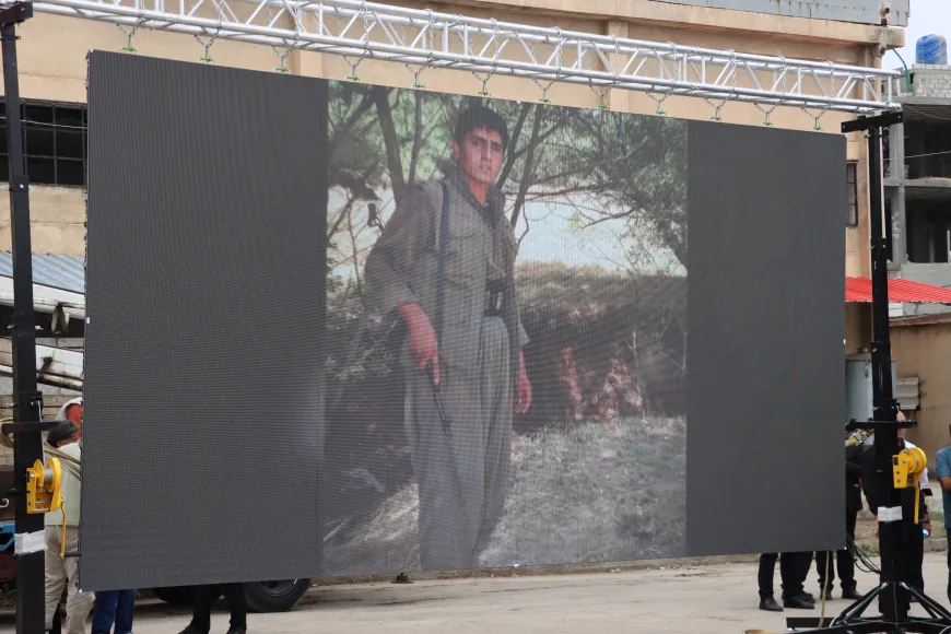 ‘Em ê rêça şehîdan bişopînin û xwedî li deskeftiyên wan derkevin’