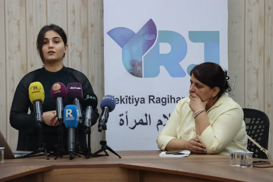 YRJ’ê bi boneya Roja Rojnamegeriyê ya Jinên Kurd panelek li dar xist