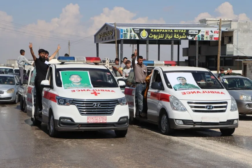 Şêniyên Kobanê cenazeyên 2 şehîdan spartin axê