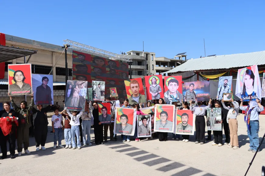 Merasîma sersaxiya malbatên 19 gerîlayan bi dawî bû