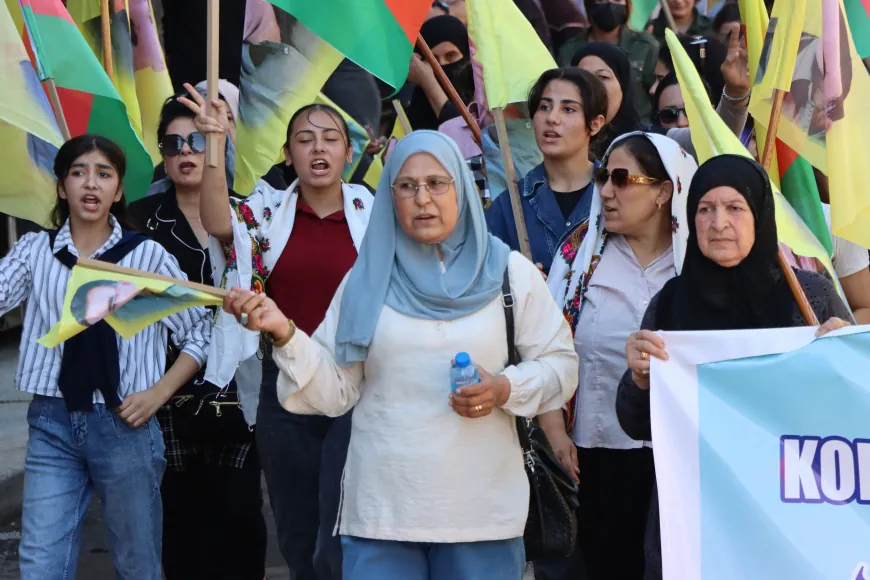 Xelkê Qamişlo, Tirbespiyê û Amûdê Komploya 9`ê Cotmehê şermezar kir