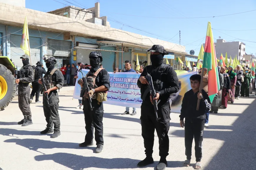 Xelkê Qamişlo, Tirbespiyê û Amûdê Komploya 9`ê Cotmehê şermezar kir