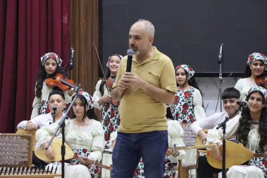 Li Kobanê şevbuhêrka xwedîderketina li ziman